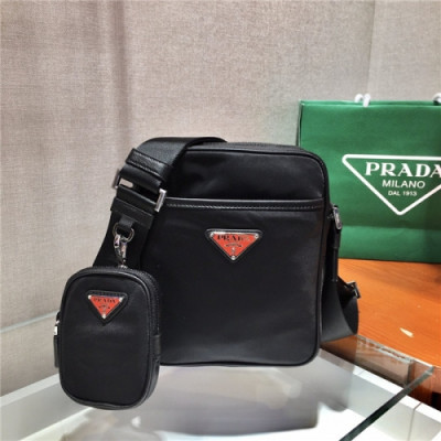 [프라다] Prada 2020 Men's Nylon Shoulder Bag,20cm - 프라다 2020 남서용 네일론 숄더백,20cm,PRAB0184,블랙