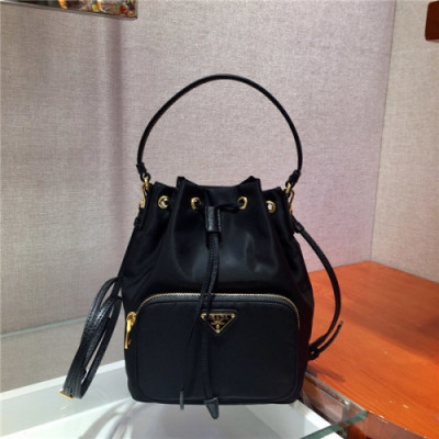 Prada 2020 Women's Nylon Tote Shoulder Bag,18cm - 프라다 2020 여성용 나일론 토트 숄더백,18cm,PRAB0268,블랙