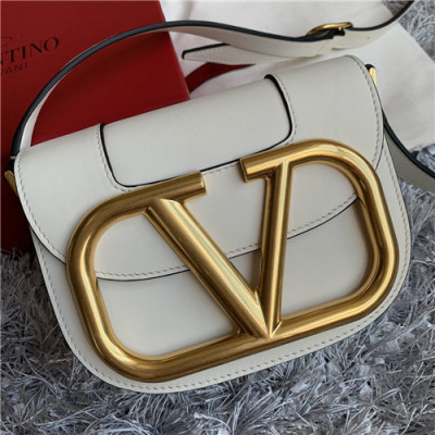 [발렌티노]Valentino 2021 Women's Garavani Supervee Shoulder Bag,18cm - 발렌티노 2021 여성용 가바니 슈퍼비 숄더백,18cm,VTB1044,화이트