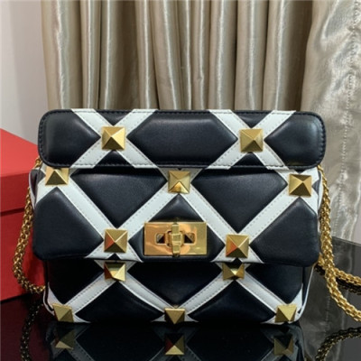 [매장판]Valentino 2021 Small Garavani Roman Stud Shlouder Bag,25cm,VTB1081 - 발렌티노 2021 스몰 로만 스터드 숄더백,25cm,블랙