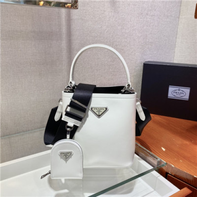 [유니크한]Prada 2021 Women's Leather Bucket Bag/Tote Bag/Shoulder Bag,19cm,1BA319,PRAB0384 - 프라다 2021 여성용 레더 버킷백/토트백/숄더백,19cm,화이트