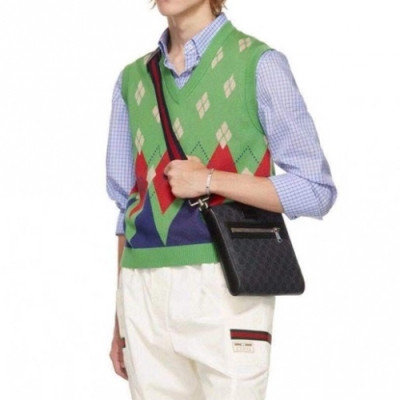 Gucci  Mm/Wm V-neck Vest Green - 구찌 2021 남/녀 브이넥 조끼 Guc04105x Size(s - xl) 그린