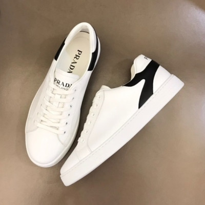 프라다 남성 클래식 화이트 스니커즈 - Mens White Sneakers - pra02725x