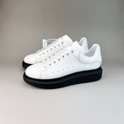 알렉산더맥퀸 남/녀 화이트탭 스니커즈 - Unisex White Sneakers - alx0110x