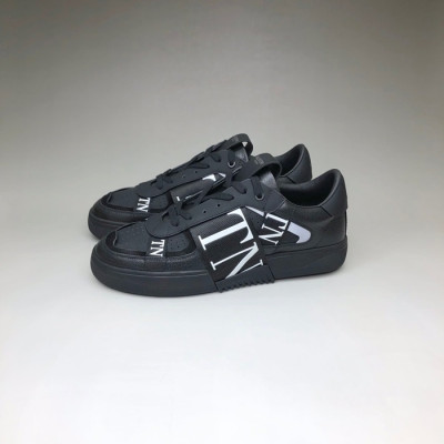 발렌티노 남/녀 Logo 블랙 스니커즈 - Unisex Black Sneakers - val0280x