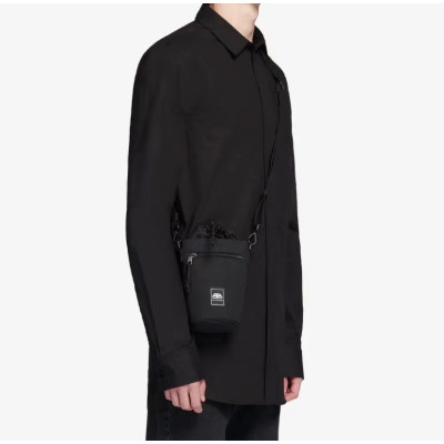 발렌시아가 남성 블랙 카메라백 - Balenciaga Mens Black Camera Bag - ba106x