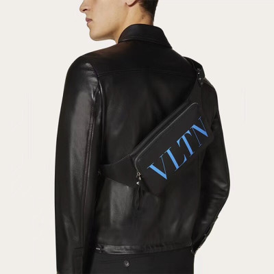 발렌티노 남성 블랙 힙색 - Valentino Mens Black Hip Sack - val354x