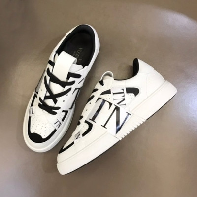 발렌티노 남성 Logo 화이트 스니커즈 - Valentino Mens White Sneakers - val387x