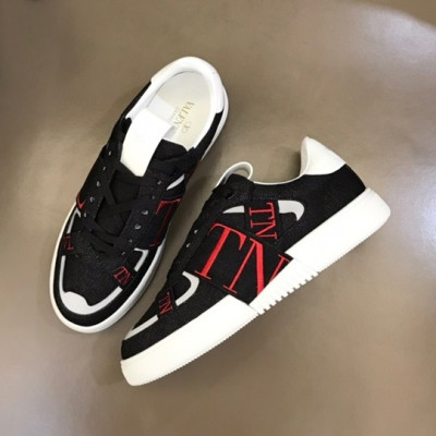 발렌티노 남성 Logo 블랙 스니커즈 - Valentino Mens Black Sneakers - val388x