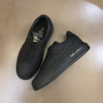 루이비통 남성 블랙 스니커즈 - Louis vuitton Mens Black Sneakers - lv455x