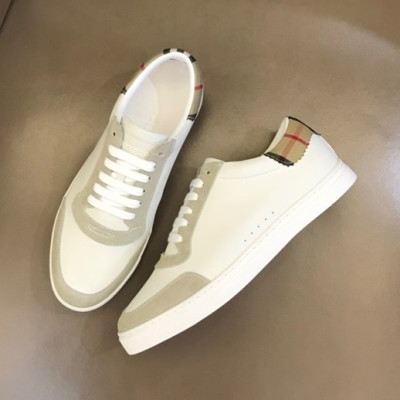 버버리 남성 화이트 스니커즈 - Burberry Mens White Sneakers - bu104x