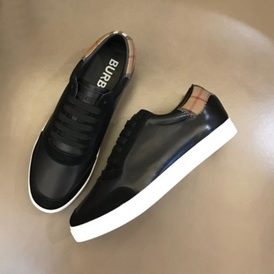 버버리 남성 블랙 스니커즈 - Burberry Mens Black Sneakers - bu105x