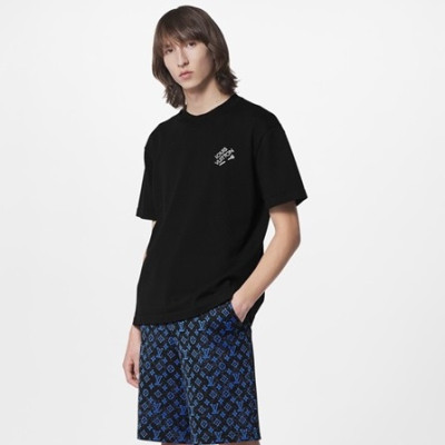 루이비통 남성 블랙 크루넥 반팔티 - Louis vuitton Mens Black Short sleeved Tshirts - lv638x