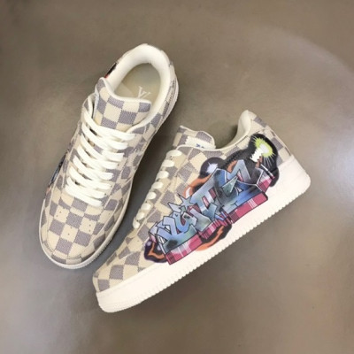 루이비통 남성 아이보리 스니커즈 - Louis vuitton Mens Ivory Sneakers - lv663x