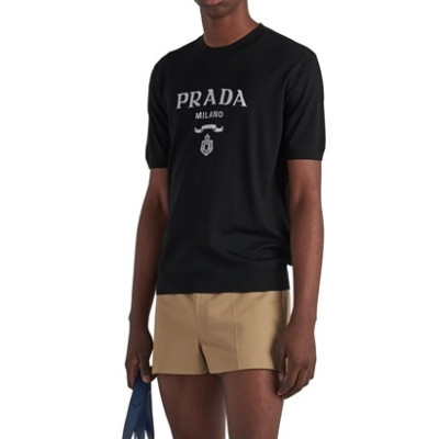 프라다 남성 크루넥 블랙 반팔티 - Prada Mens Black Short sleeved T-shirts - pr363x