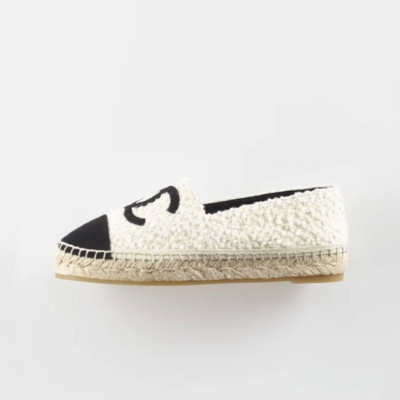 샤넬 여성 화이트 슬립온 - Chanel Womens White Slip-on - ch92x