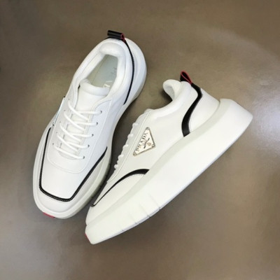 프라다 남성 화이트 스니커즈 - Prada Mens White Sneakers - pr424x