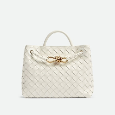 보테가베네타 여성 화이트 토트백 - Bottega Veneta Womens White Tote Bag - bv66x