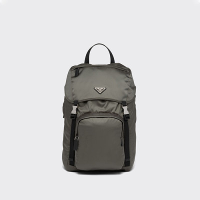 프라다 남성 리나일론 및 사피아노 가죽 백팩 포레스트 그린 2VZ135【매장-300만원대】 - Prada Mens Green Back Pack - pr704x