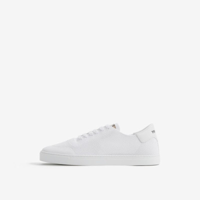 버버리 남성 화이트 스니커즈 - Burberry Mens White Sneakers - bu332x