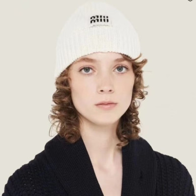 미우미우 여성 화이트 비니 - Miumiu Womens White Beanie - miu323x