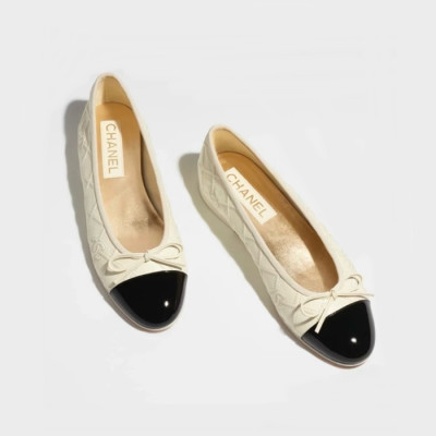 샤넬 여성 화이트 플랫 - Chanel Womens White Flat Shoes - chs104x