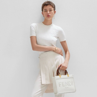 펜디 여성 화이트 반팔 티셔츠 - Fendi Womens White Tshirts - fec888x