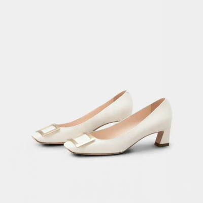 로저비비에 여성 크레 트럼펫 - Roger Vivier Womens Cream Pumps - vis971x