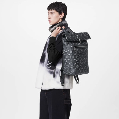 루이비통 남성 롤 탑 백팩 M21359 - Louis vuitton Mens Roll Top Backpack - lvb2217x