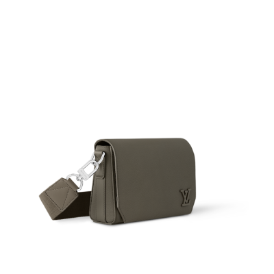 [당일배송] 테이크오프 메신저 크로스백 M25125 - dd582x