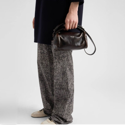 프라다 남성 레더 숄더백 2VH188 - Prada Mens Shoulder Bag - prb5298x