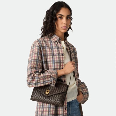 보테가베네타 여성 노트락 크로스 탑 핸들백 - Bottega veneta Womens Knot Lock Top Handle - bvb5352x
